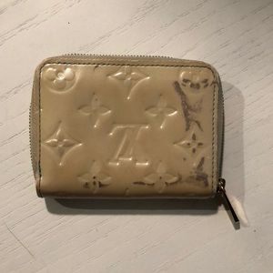 Authentic Louis Vuitton Zippy Coin Purse